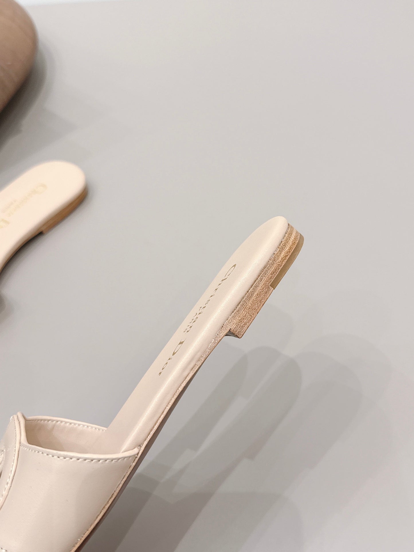 CD 26s Round-Toe Slide Sandals Beige Calfskin 738239