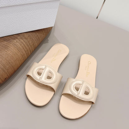 CD 26s Round-Toe Slide Sandals Beige Calfskin 738239