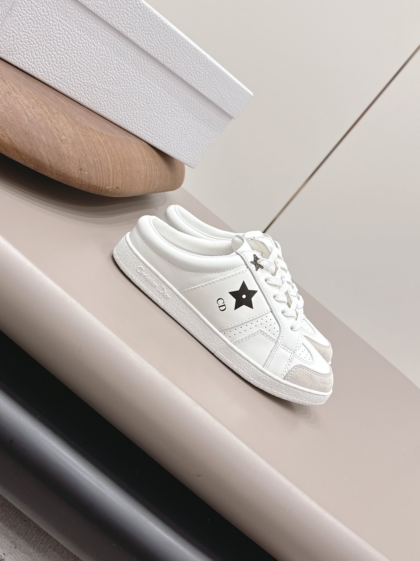 CD Dior Black Star Mule White Suede Leather 739311