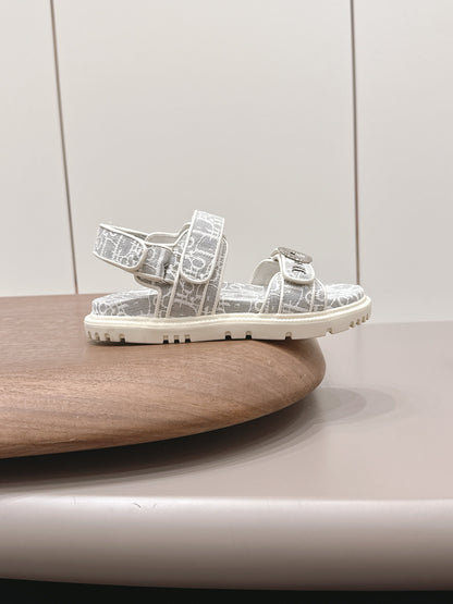 CD 26A Platform Sandal Jacquard Embroidered Fabric