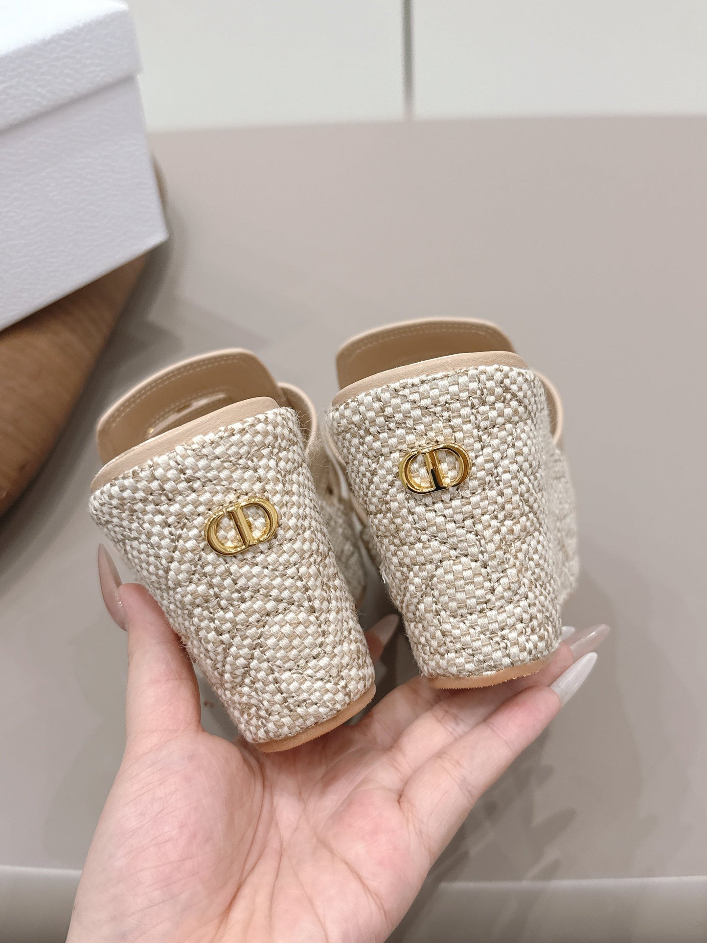 CD 30 Montaigne Wedge Slides 8cm Light Beige Calfskin 738319