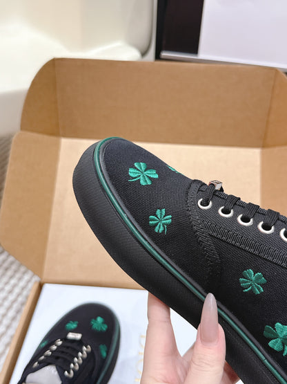 CD Saltwind Sneakers Black Four-leaf Clover Embroidery Canvas 632438
