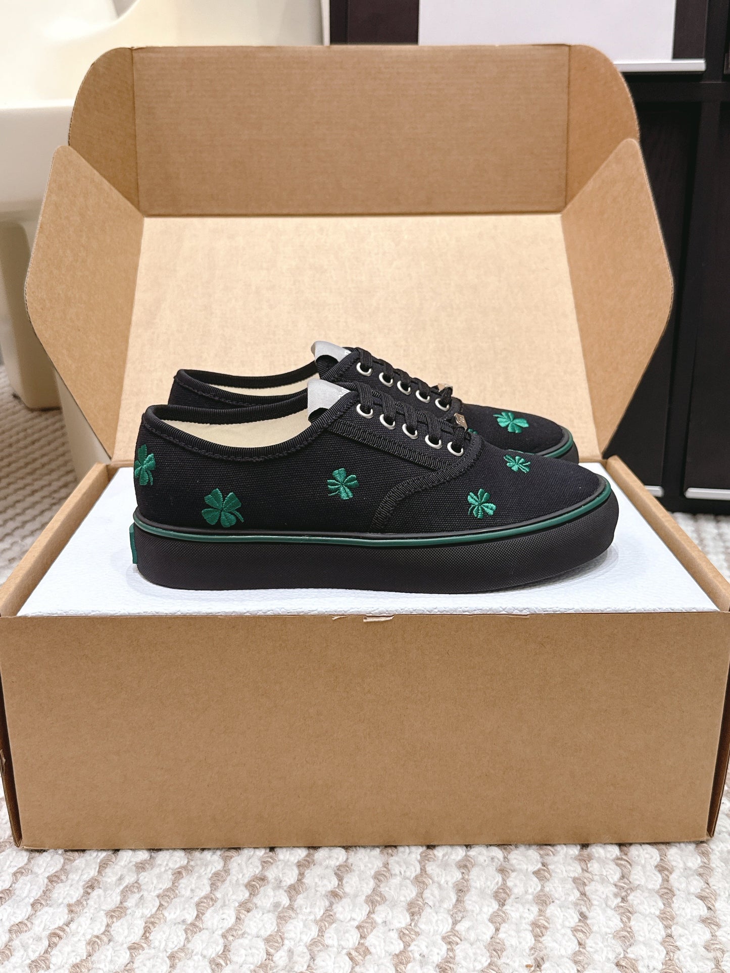 CD Saltwind Sneakers Black Four-leaf Clover Embroidery Canvas 632438
