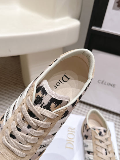 CD Ribbon Sneaker Khaki Canvas Suede 930296