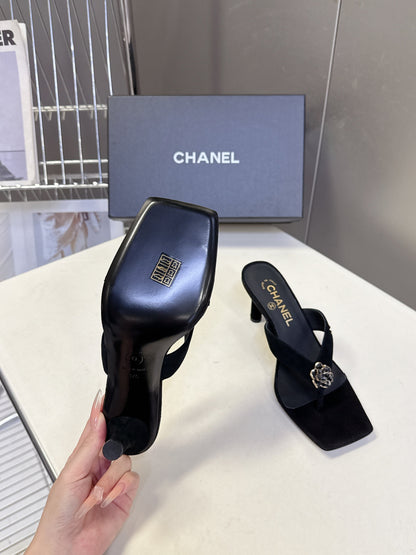 Chanel 2026 Thong Sandal 65mm Embossing And Suede Calfskin 895344