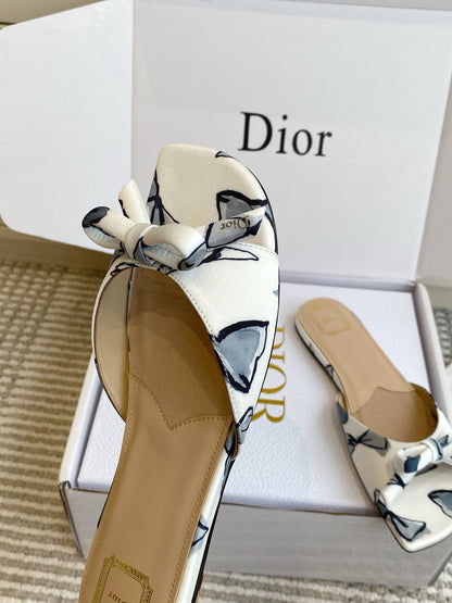CD 26s Bow Kitten Flat Open Back Sandals White Blue Lambskin 909652