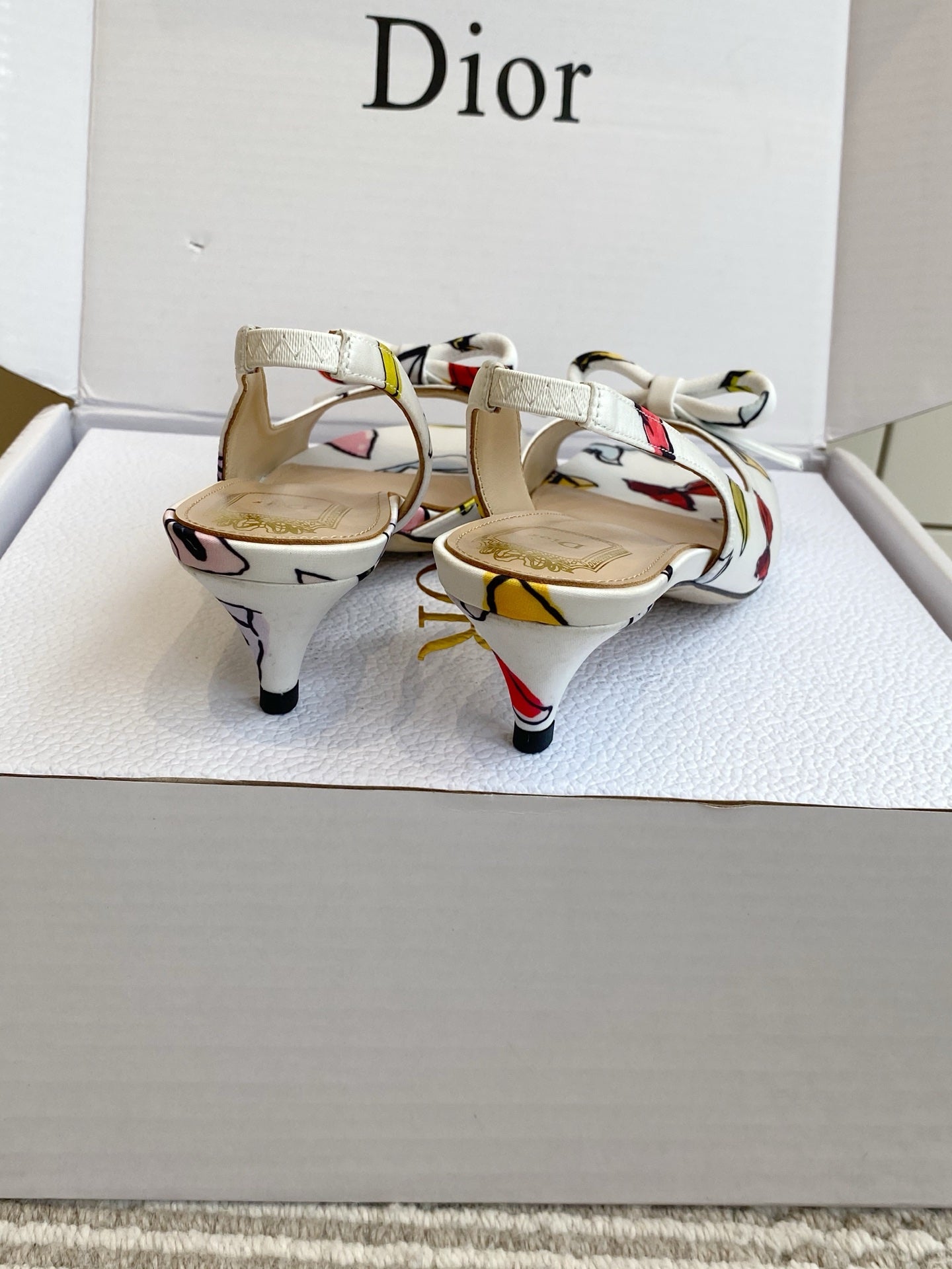 CD 26s Bow Kitten Heel Open Back Sandals White Lambskin 909657
