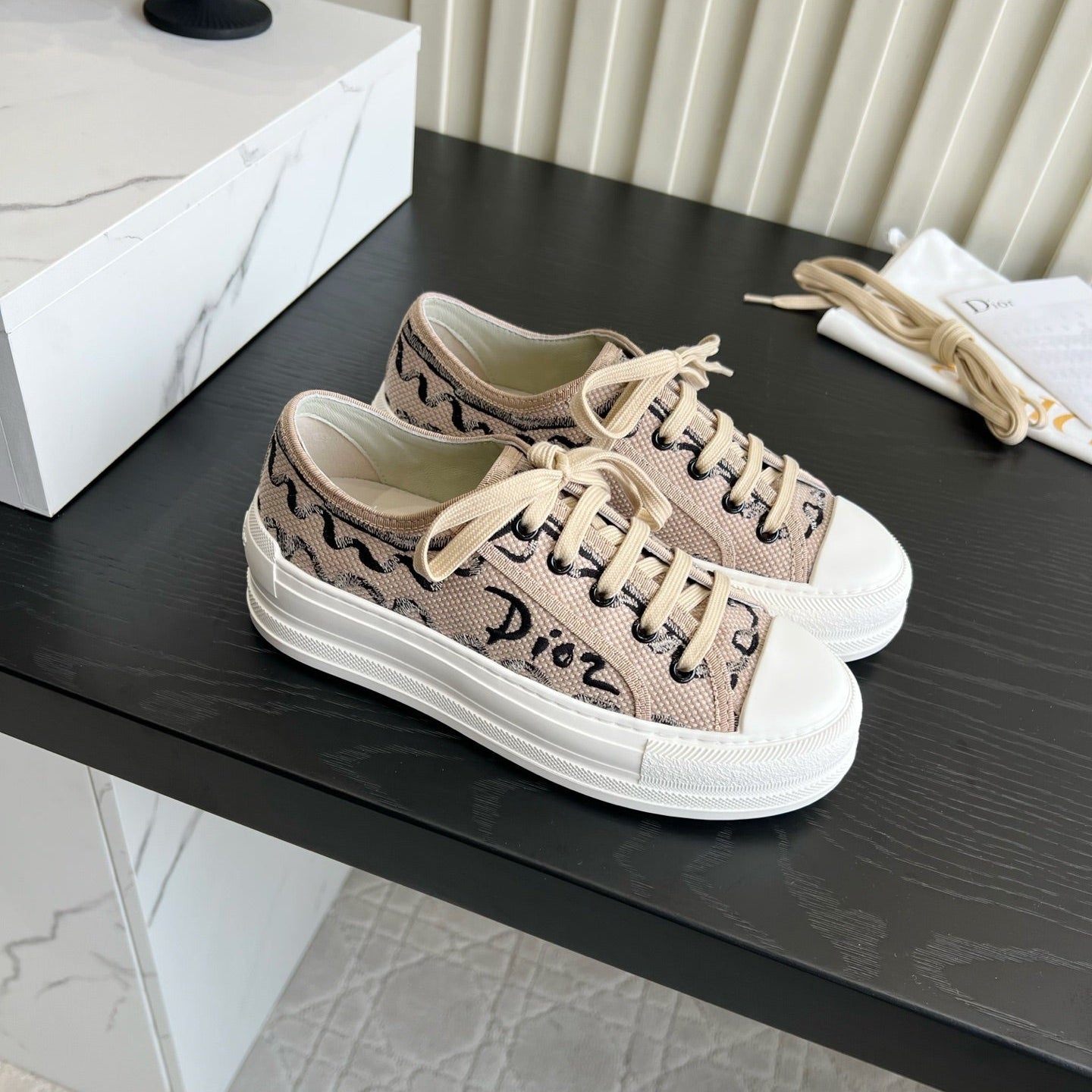 CD Dioriviera Walk'n'Dior Sneaker Beige Cotton 851250