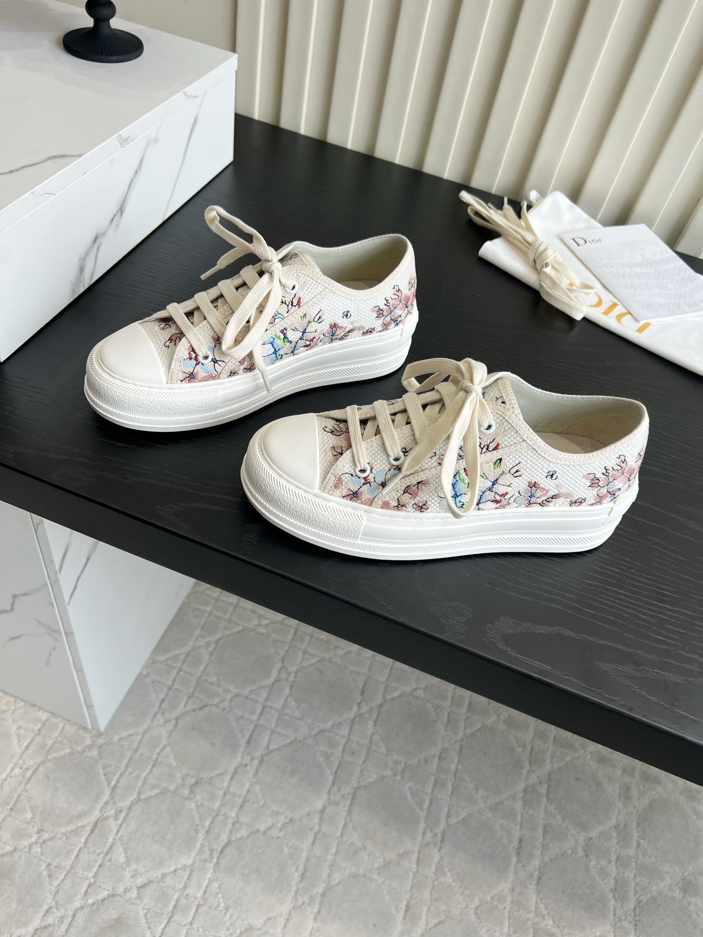 CD Dioriviera Walk'n'Dior Sneaker Cream Cotton 851251