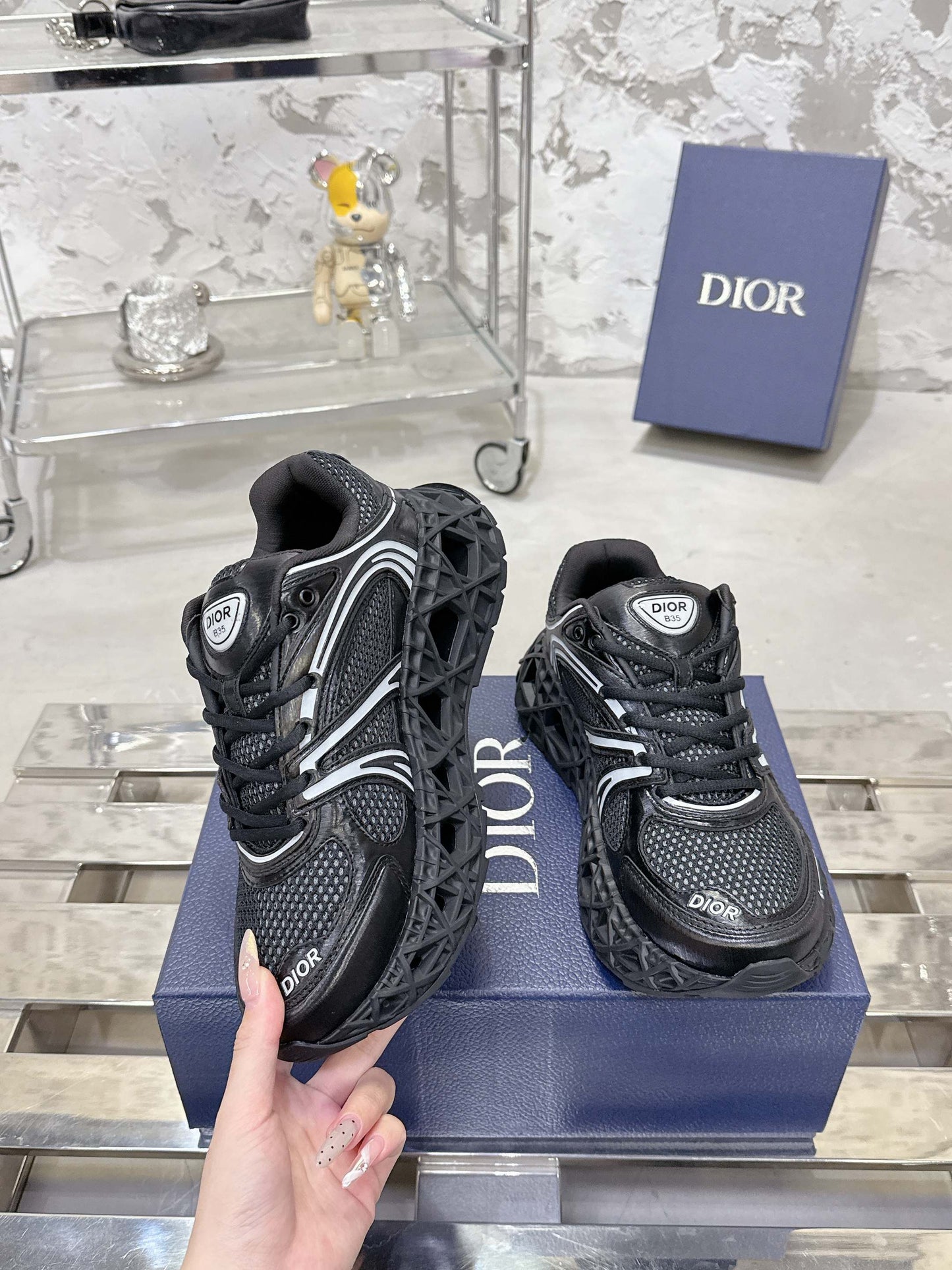 CD 26s Sneaker Black Mesh Suede 905042