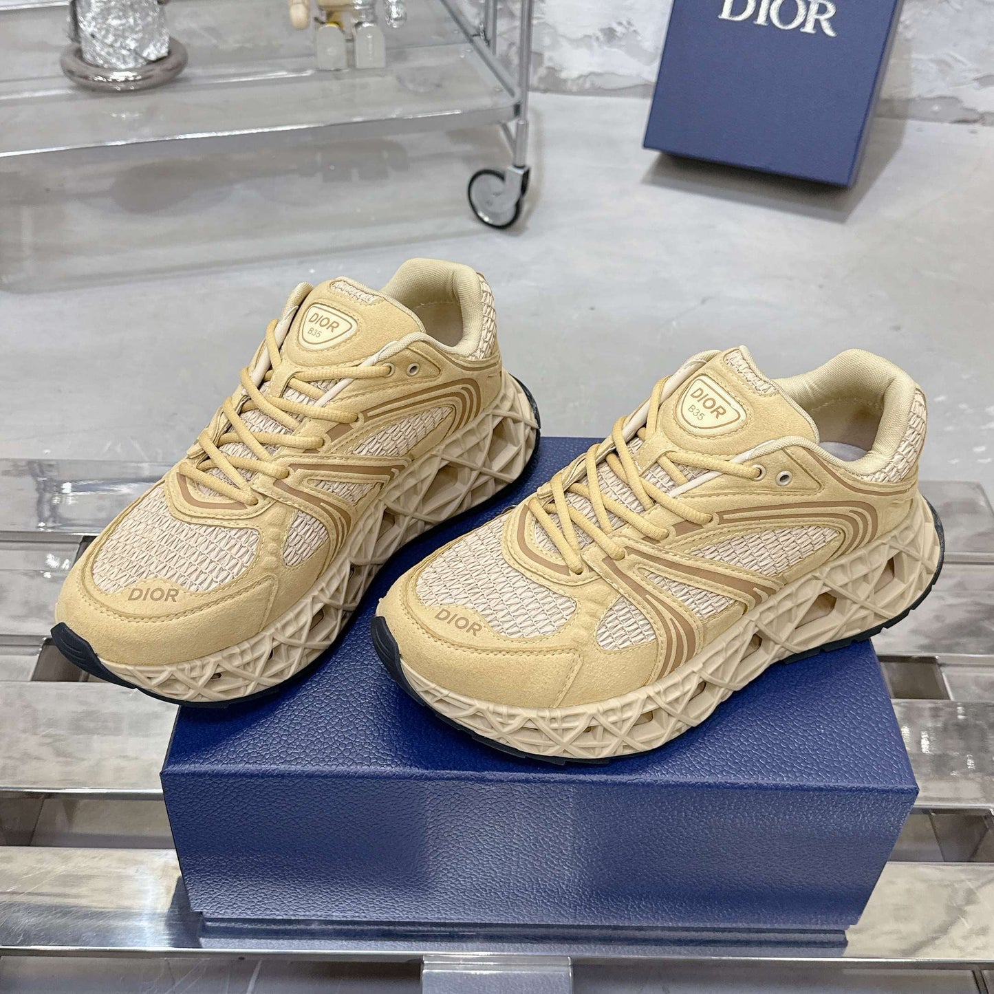 CD 26s Sneaker Beige Mesh Suede 905044