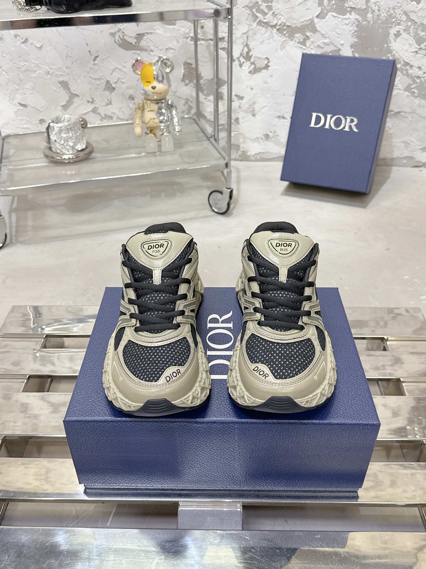 CD 26s Sneaker Olive Black Mesh Suede 905047