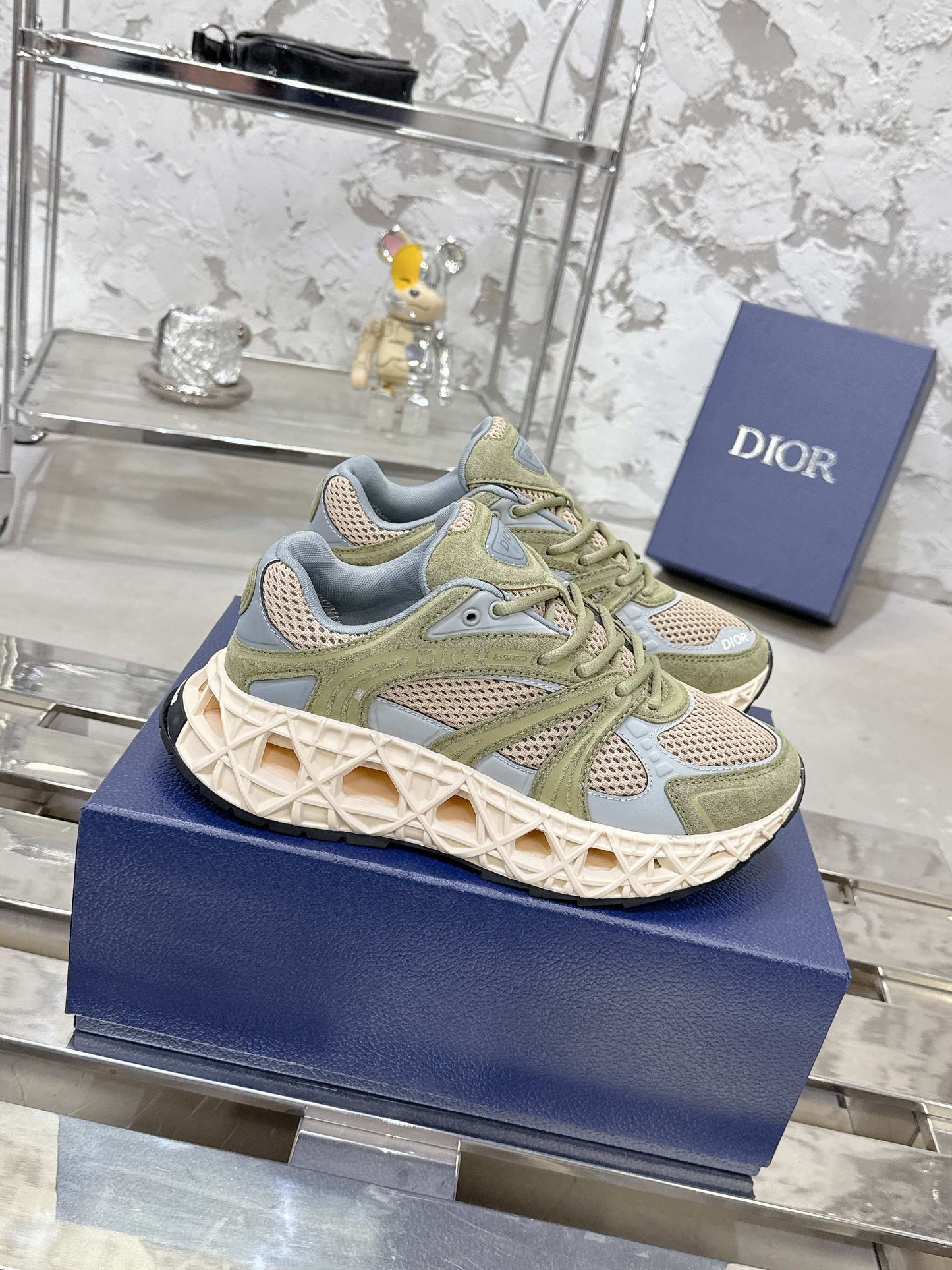CD 26s Sneaker Olive Taupe Mesh Suede 905049