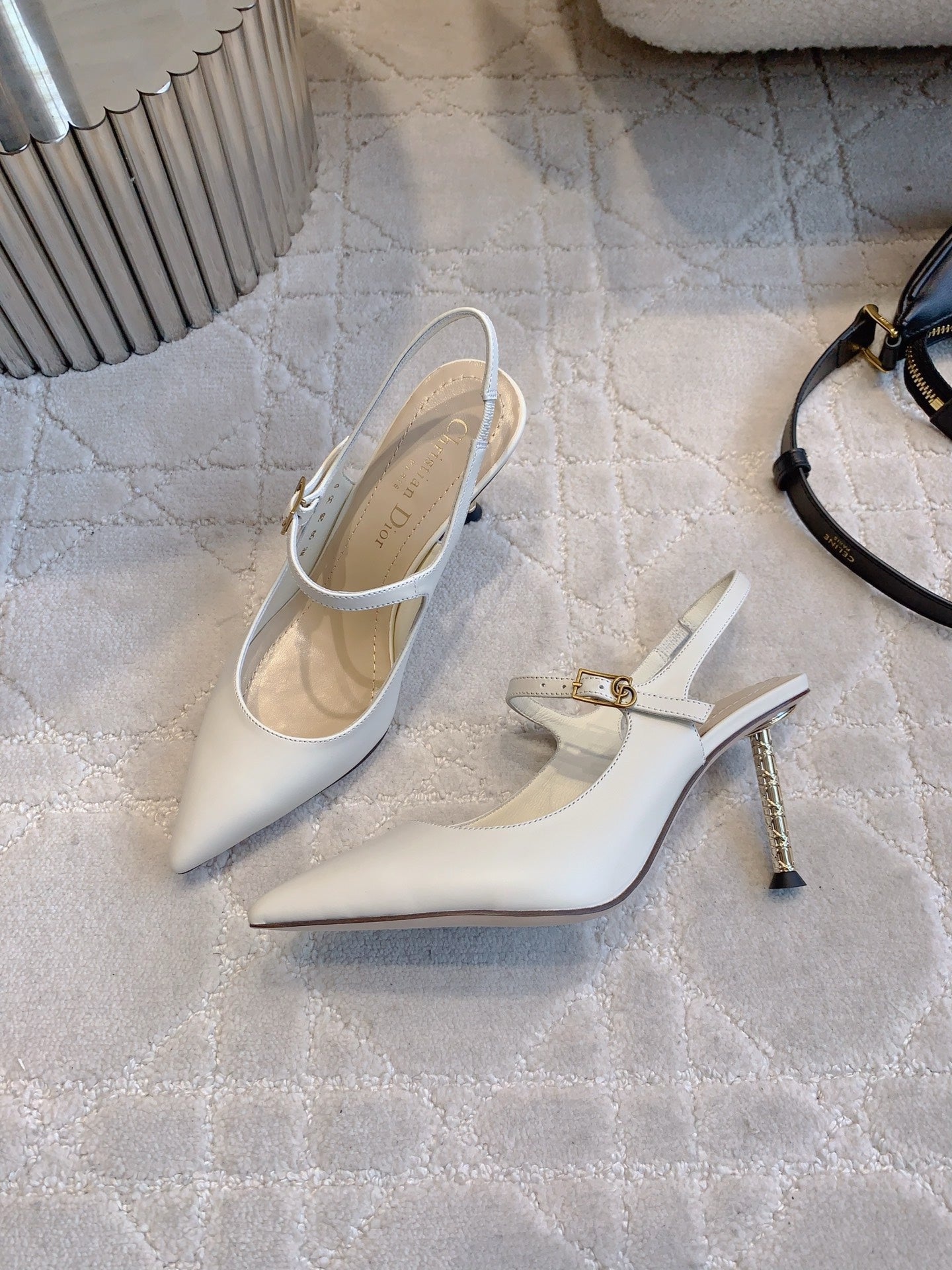 CD Icon Slingback 8cm White Leather 615470