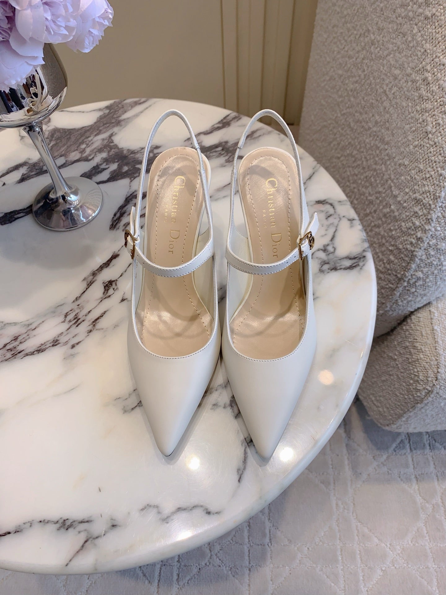CD Icon Slingback 8cm White Leather 615470