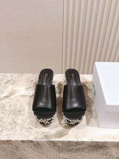 CD Attitude Wedge Slide 85mm Black Calfskin 483085