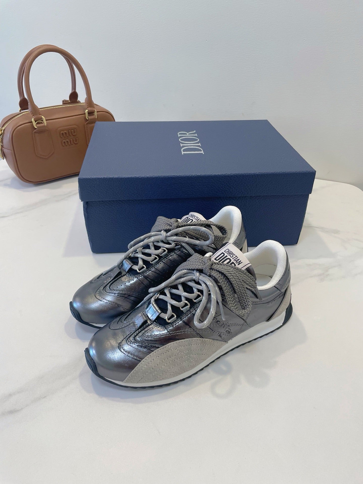 CD 26s D-Sketch Sneakers Sliver Taupe Suede Lambskin 908094
