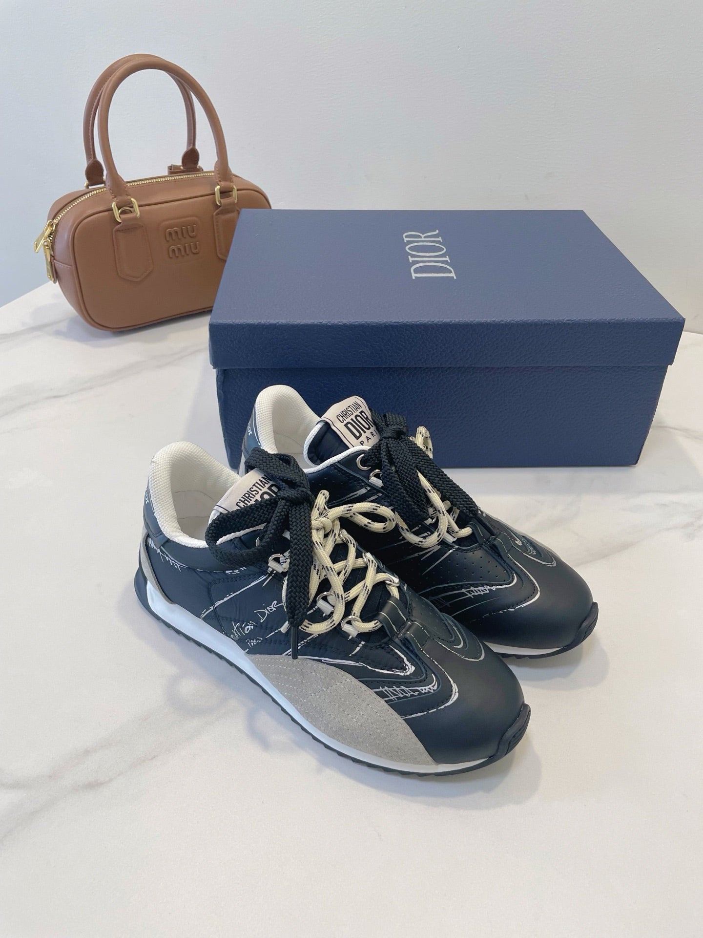 CD 26s D-Sketch Grey Dark Blue Suede Sheepskin 908095