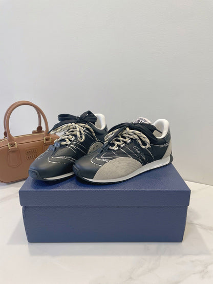 CD 26s D-Sketch Sneakers Black Taupe Suede Lambskin 908095