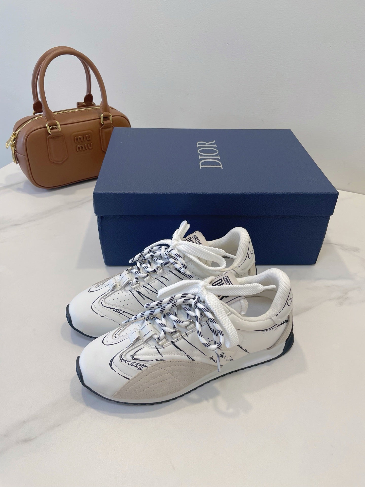 CD 26s D-Sketch Sneakers White Taupe Suede Lambskin 908096