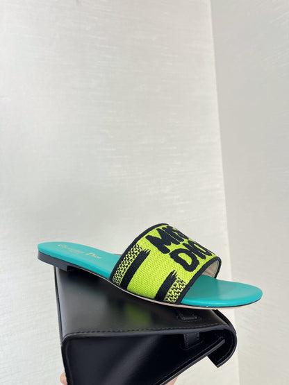 dway slide embroidered lime blue cotton