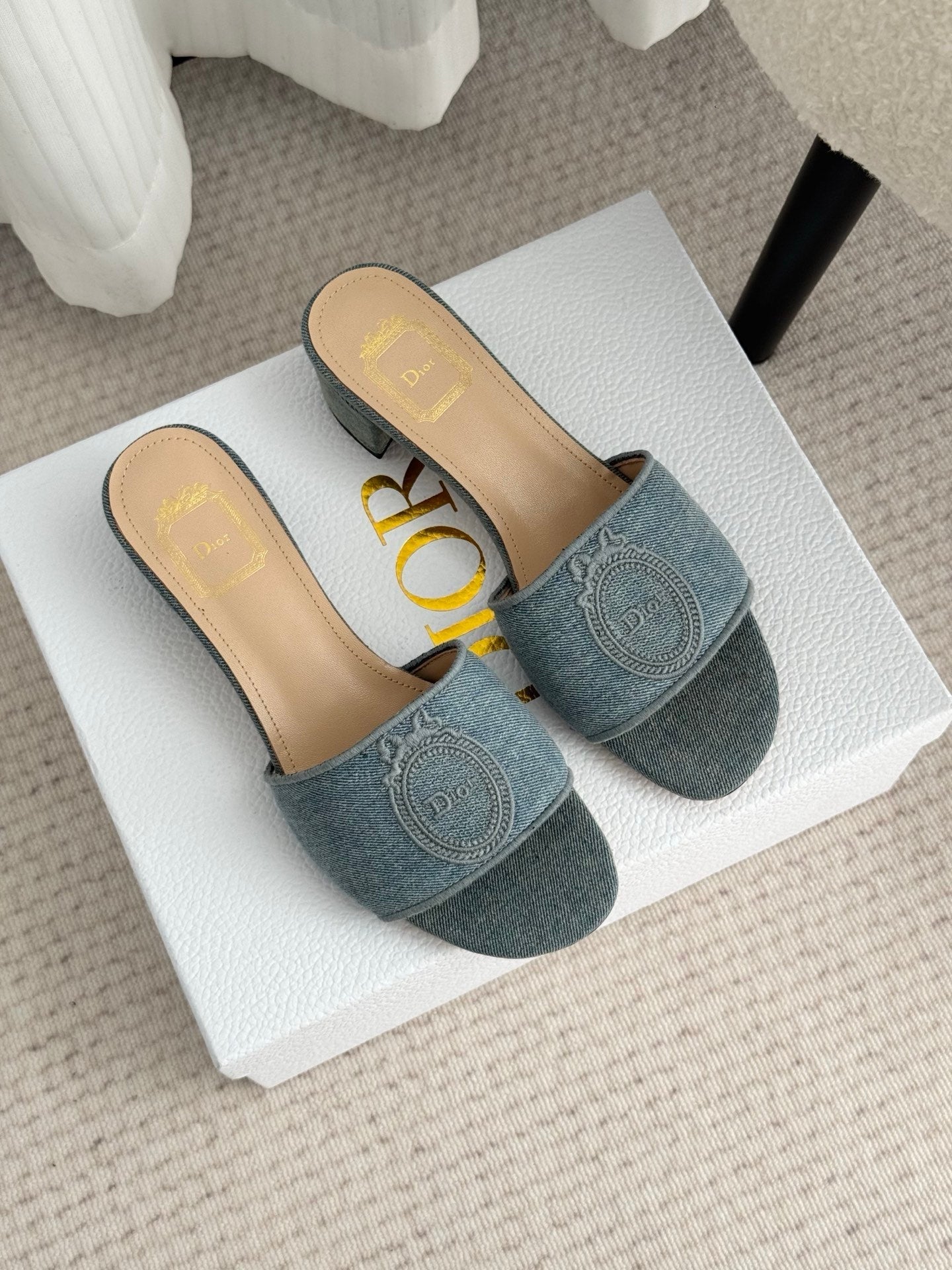 CD Médaillon Slide 4.5cm Wash Blue Denim 849736