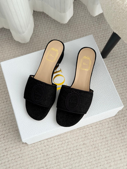 CD Médaillon Slide 4.5cm Black Denim 849735