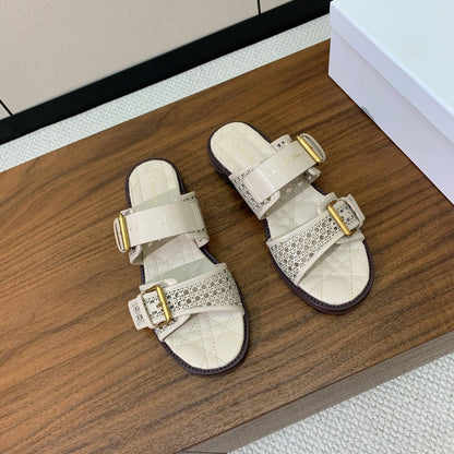 CD D-Avenue Slide Cream Cowhide 792656