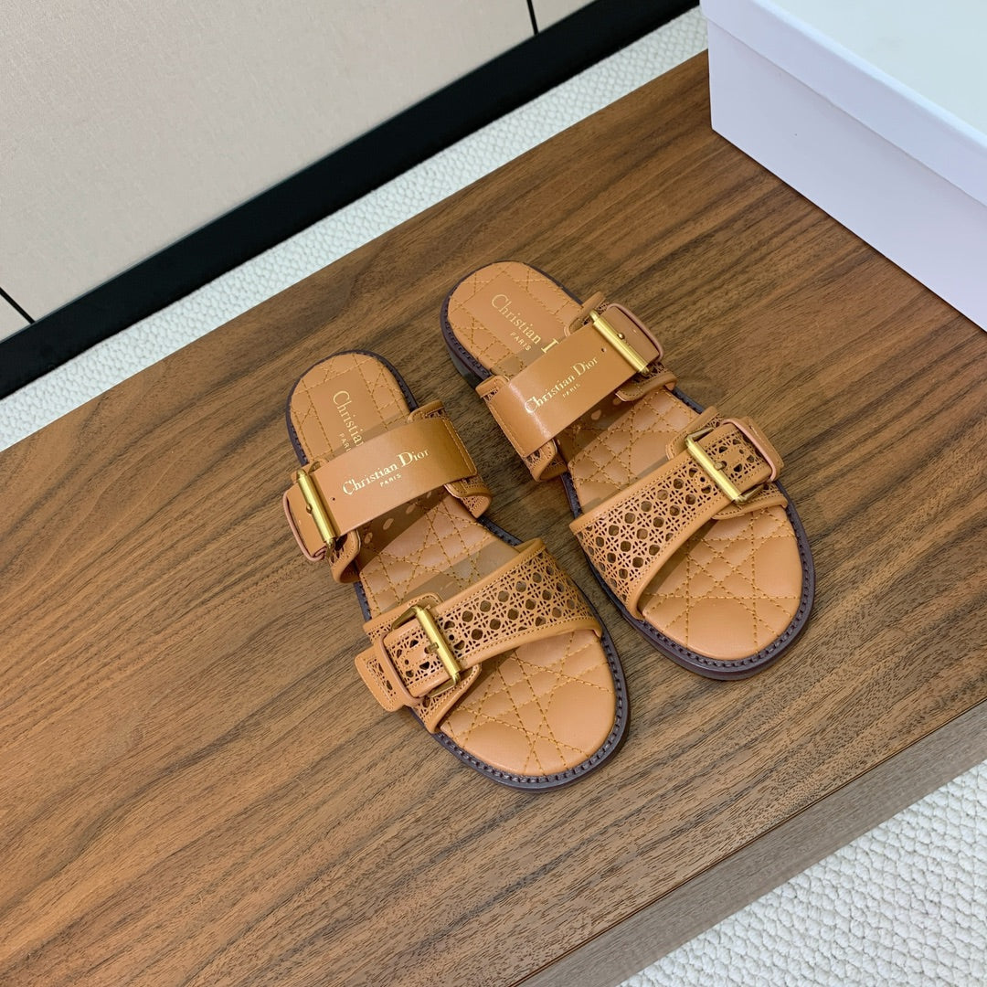 CD D-Avenue Slide Brown Cowhide 792657