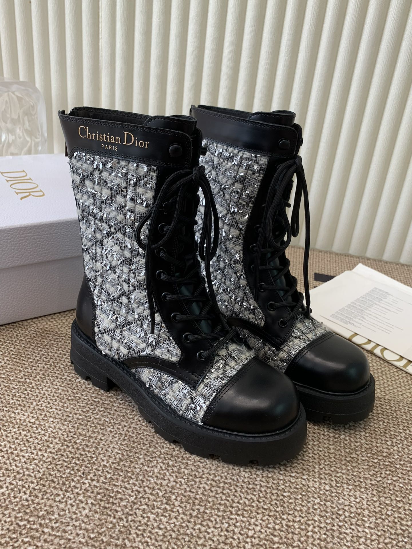 CD D-Unit Ankle Boot In White Mix Black Tweed Fabric And Cowhide 113476