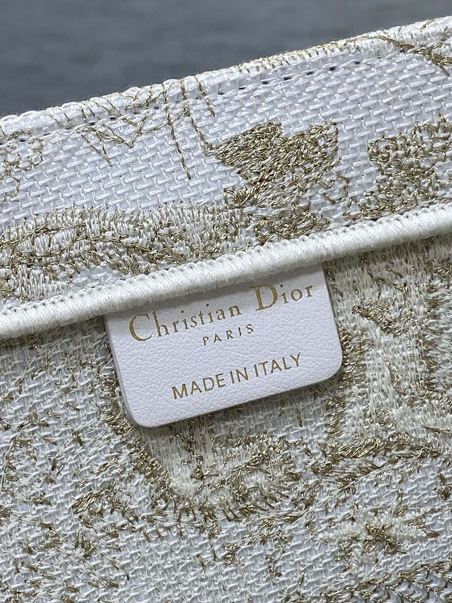 CD Medium Dior Book Tote Tiger Motif White Beige Cotton