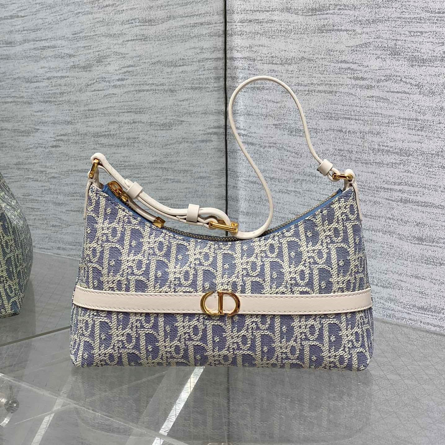 CD Miss Caro 24 blue raffia-effect fabric