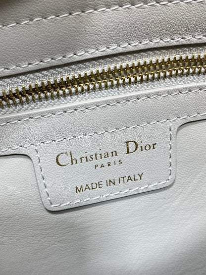 CD 26SS Bow-Adorned Bag Light Gray Calfskin 272509