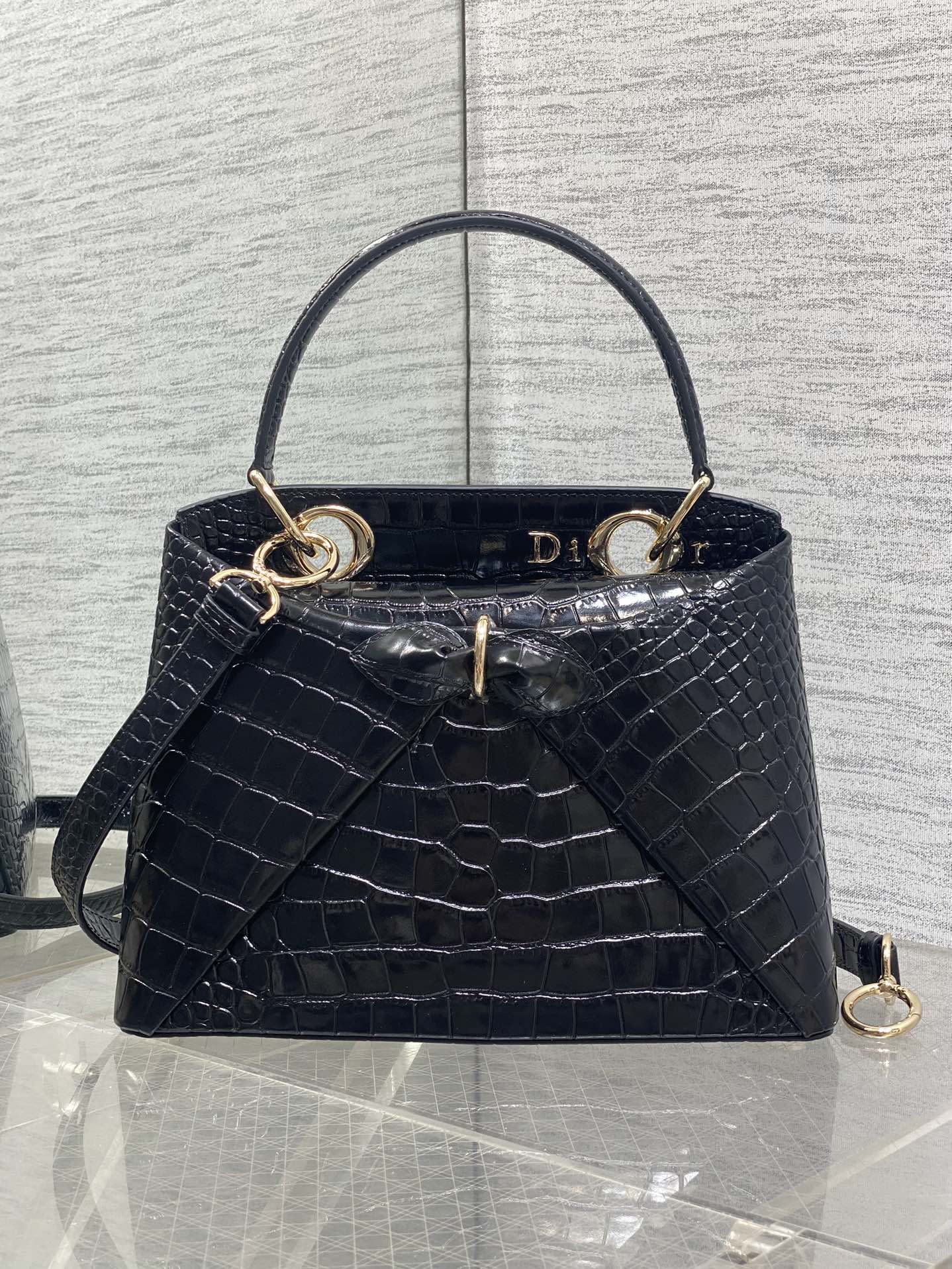 CD 26SS Bow-Adorned Bag Black Glossy Crocodile Pattern Embossed Calfskin 272521