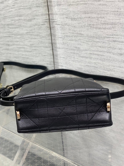 Dior Small Vertical Bag Black Macrocannage Lambskin 286596