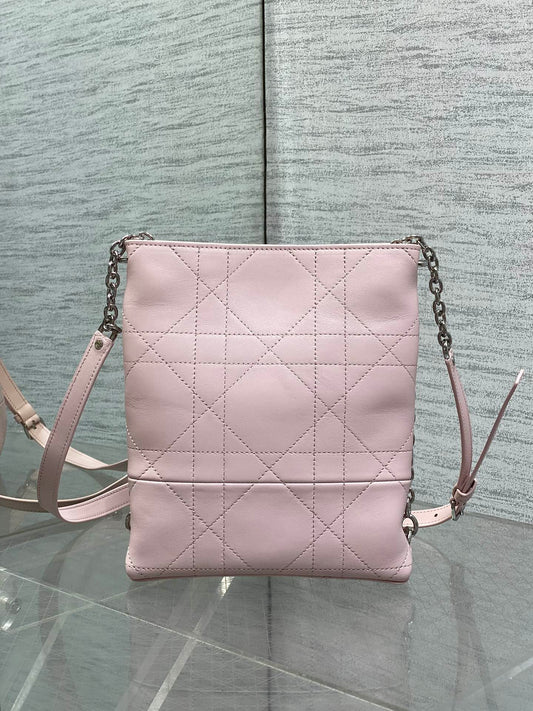 Dior Small Vertical Bag Light Pink Macrocannage Lambskin 286601