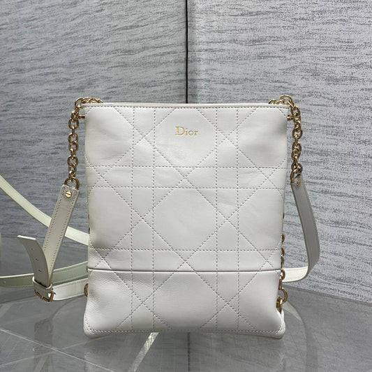 Dior Small Vertical Bag White Macrocannage Lambskin 286606