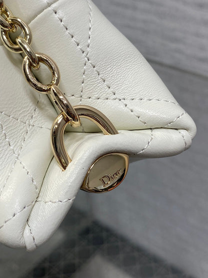 Dior Small Vertical Bag White Macrocannage Lambskin 286606