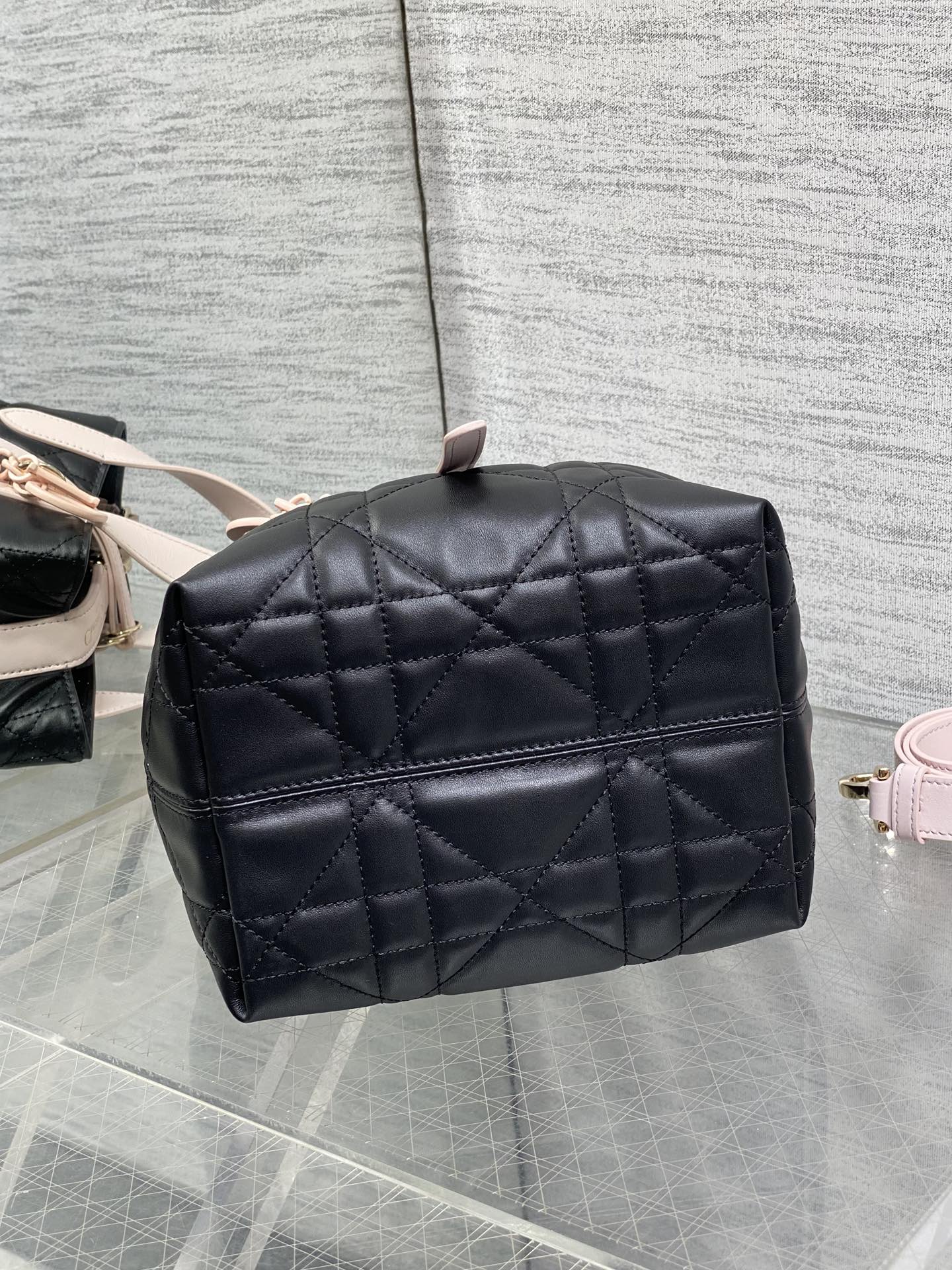 CD Toujours Bag 18cm Light Pink Black Macrocannage Lambskin 286511