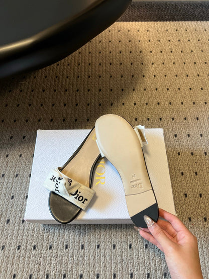 CD 26s J'Adior Slide White Black Embroidered Cotton 820047