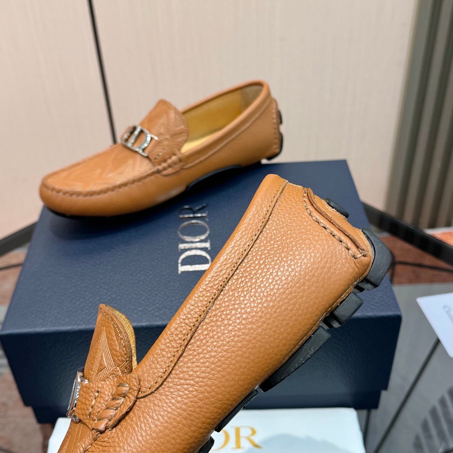 CD Odéon Men’s Loafer Tan Brown Grain Cowhide 664118