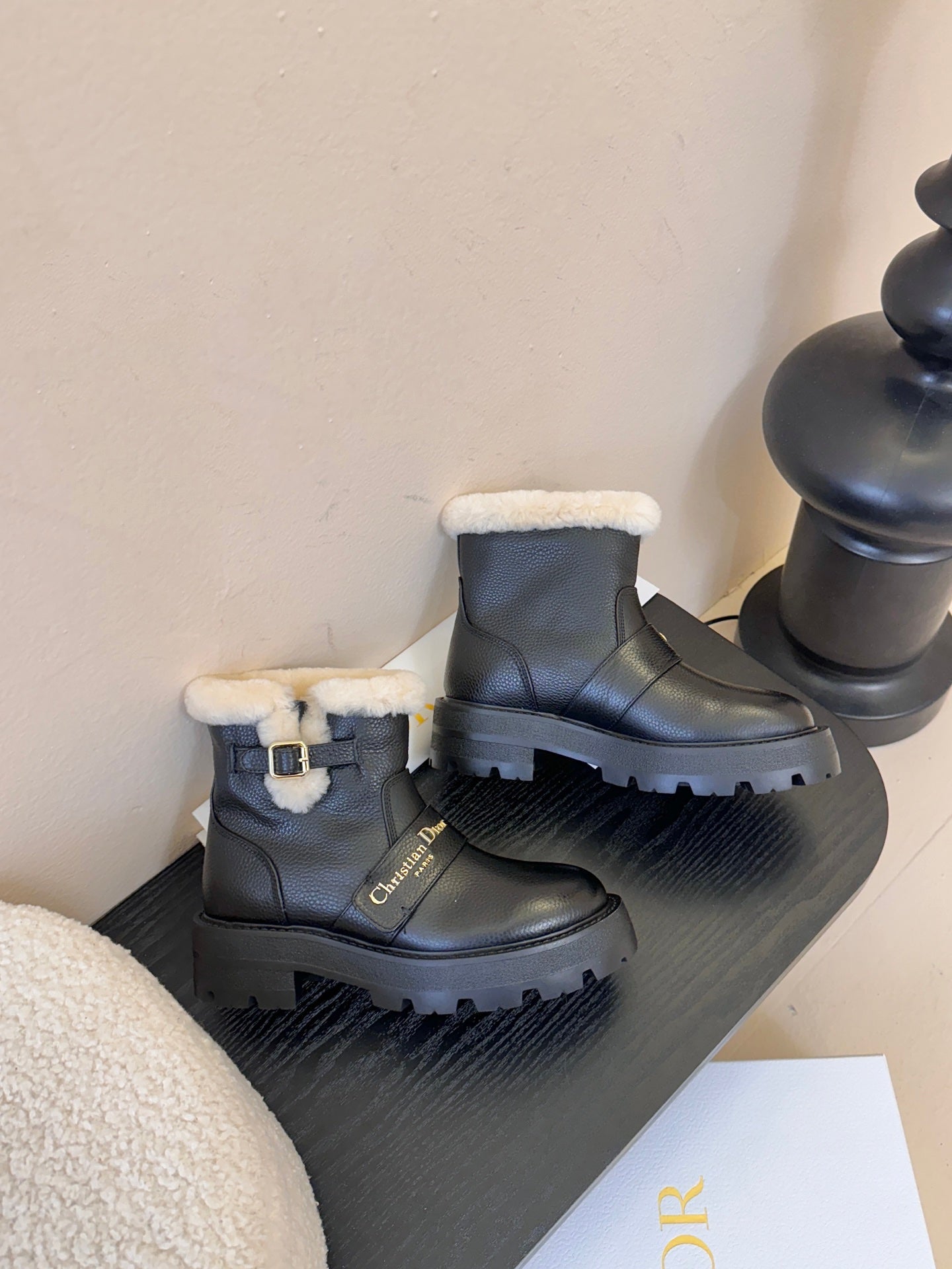 CD Alps D-Quest Ankle Boot Black Grained Calfskin Shearling 530608