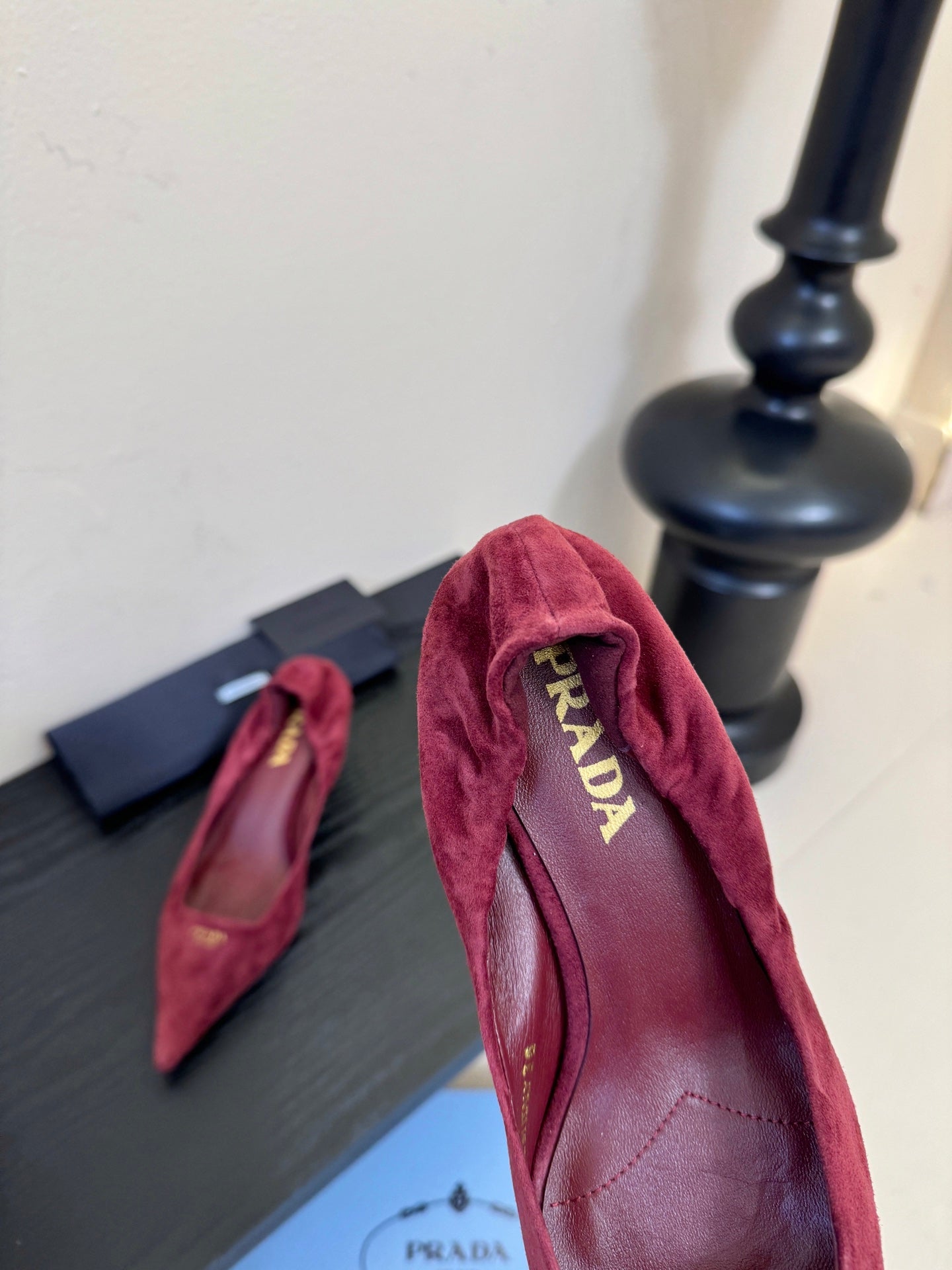 PRA 26S Pointed Toe Low Heels 60 Burgundy Suede 627411