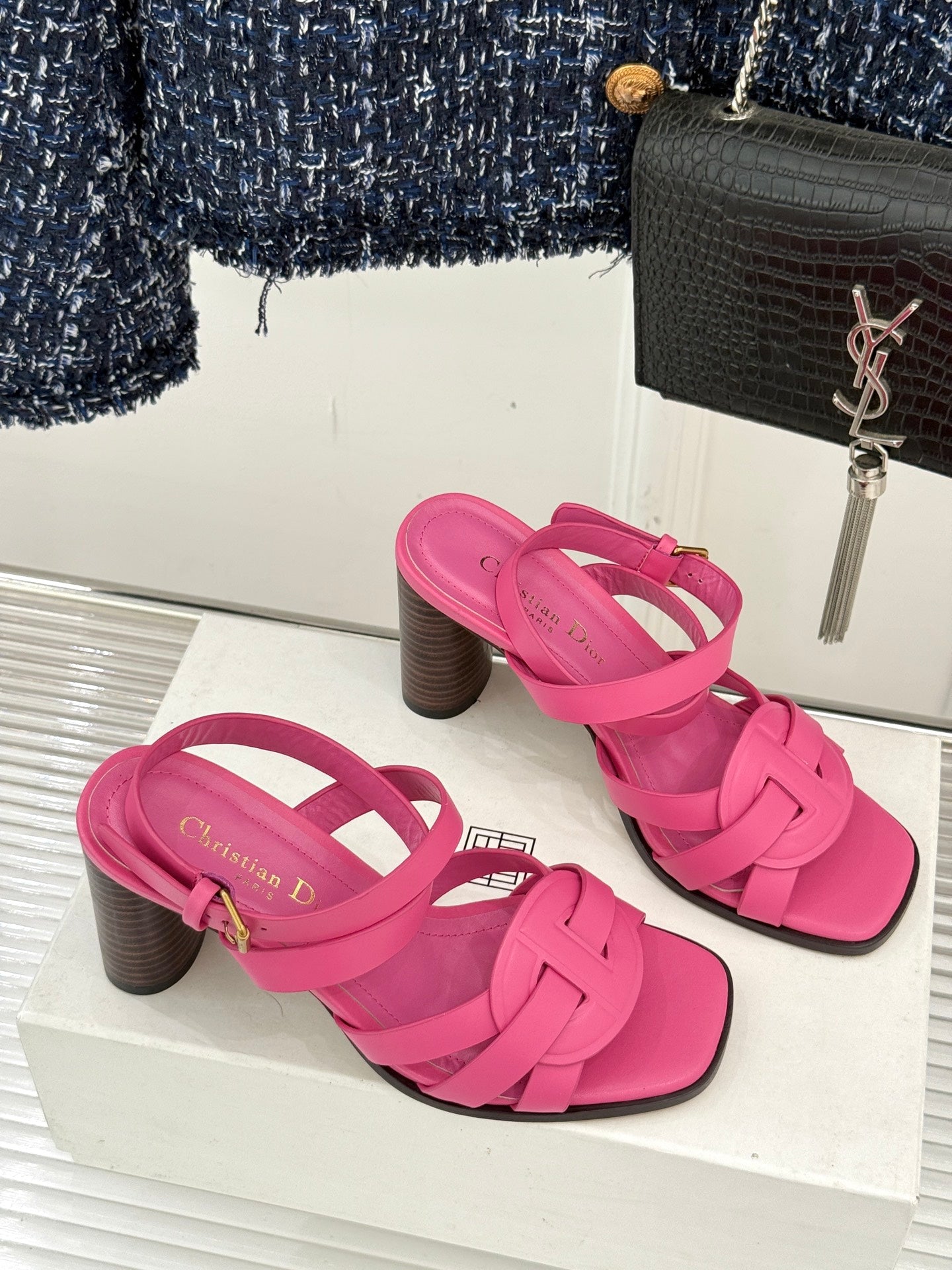 CD D-Club Heeled Sandal 80mm Pink Calfskin 473832