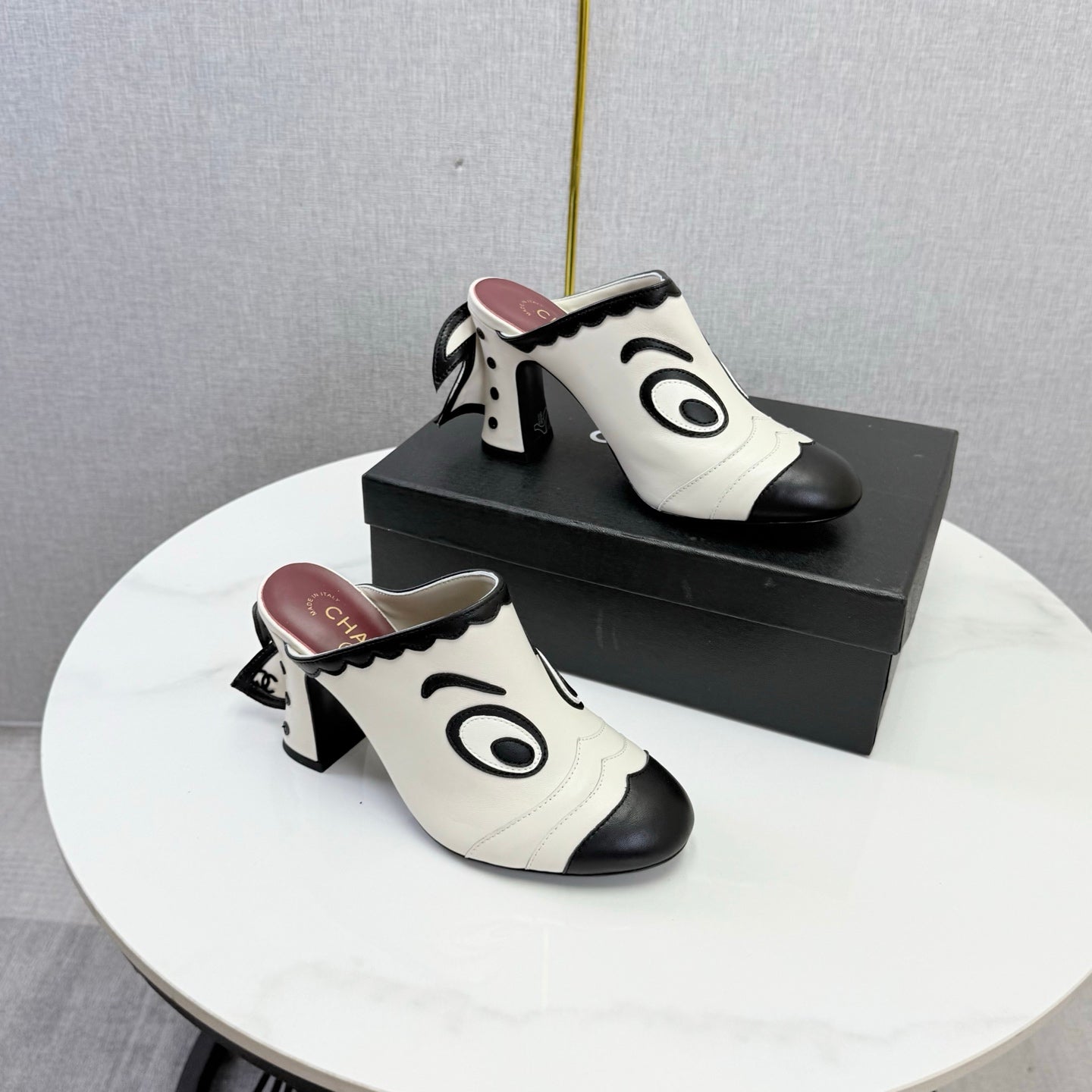 Chanel 2026 Mule 95mm White and Black Lambskin 904537