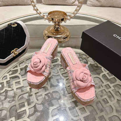 CC 26s Camellia Platform Slippers 65 Pink Tweed Leather 627057