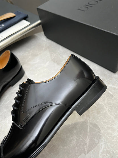 CD Timeless Derby Men’s Loafer Black Polished Cowhide 112654