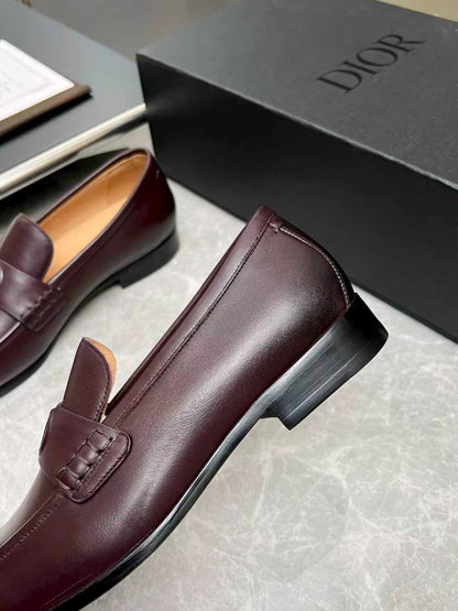 CD Timeless Flex Men’s Loafer Burgundy Glossy Cowhide 112656