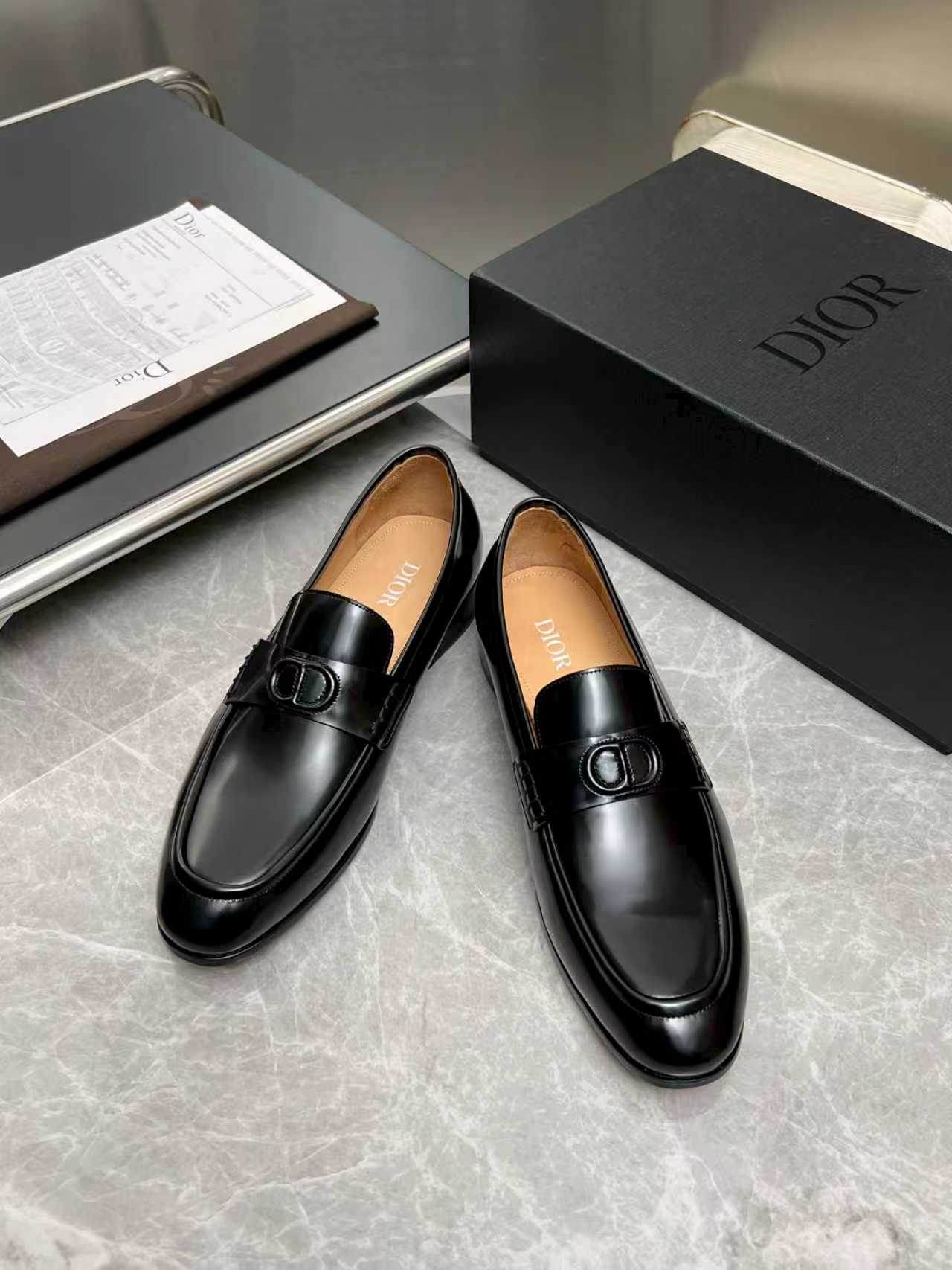 CD Timeless Flex Men’s Loafer Black Glossy Cowhide 112657