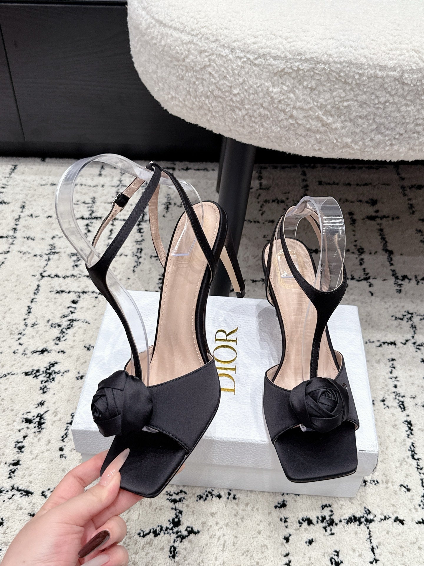 CD 26s Floral High-Heeled Sandals 9cm Black Satin 908242